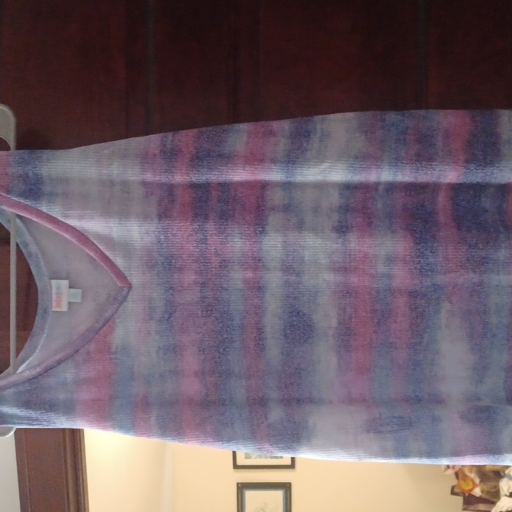 Lularoe Farrah tank